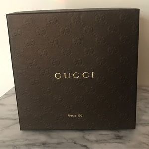 Gucci small/medium shopping box